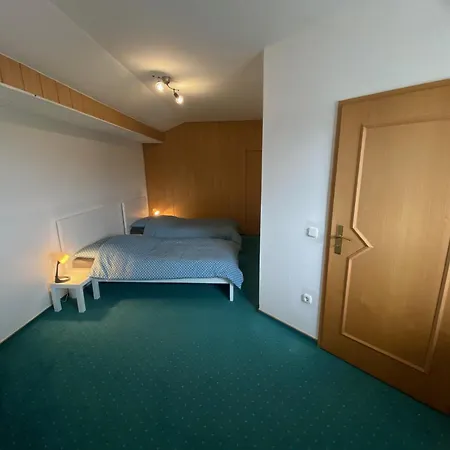 Monteurzimmer Hostal Pocking (Passau)
